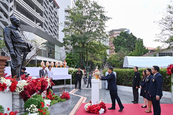 ผู้บริหาร คณาจารย์ และบุคลากรคณะวิศวกรรมศาสตร์ เข้าร่วมพิธีเนื่องในวันคล้ายวันสถาปนามหาวิทยาลัยศรีนครินทรวิโรฒ ประจำปี 2569