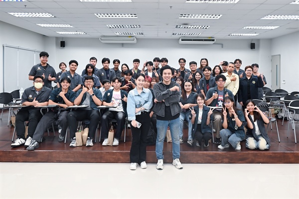 ภาควิชาวิศวกรรมไฟฟ้า จัดโครงการพัฒนาศักยภาพนิสิต ประจำปีการศึกษา2568 "กิจกรรมแลกเปลี่ยนเรียนรู้ประสบการณ์จากอุตสาหกรรมสู่มหาวิทยาลัยในโลกยุค 2025 เมื่อทุกคนเป็นนักข่าวได้ (University Roadshow)"